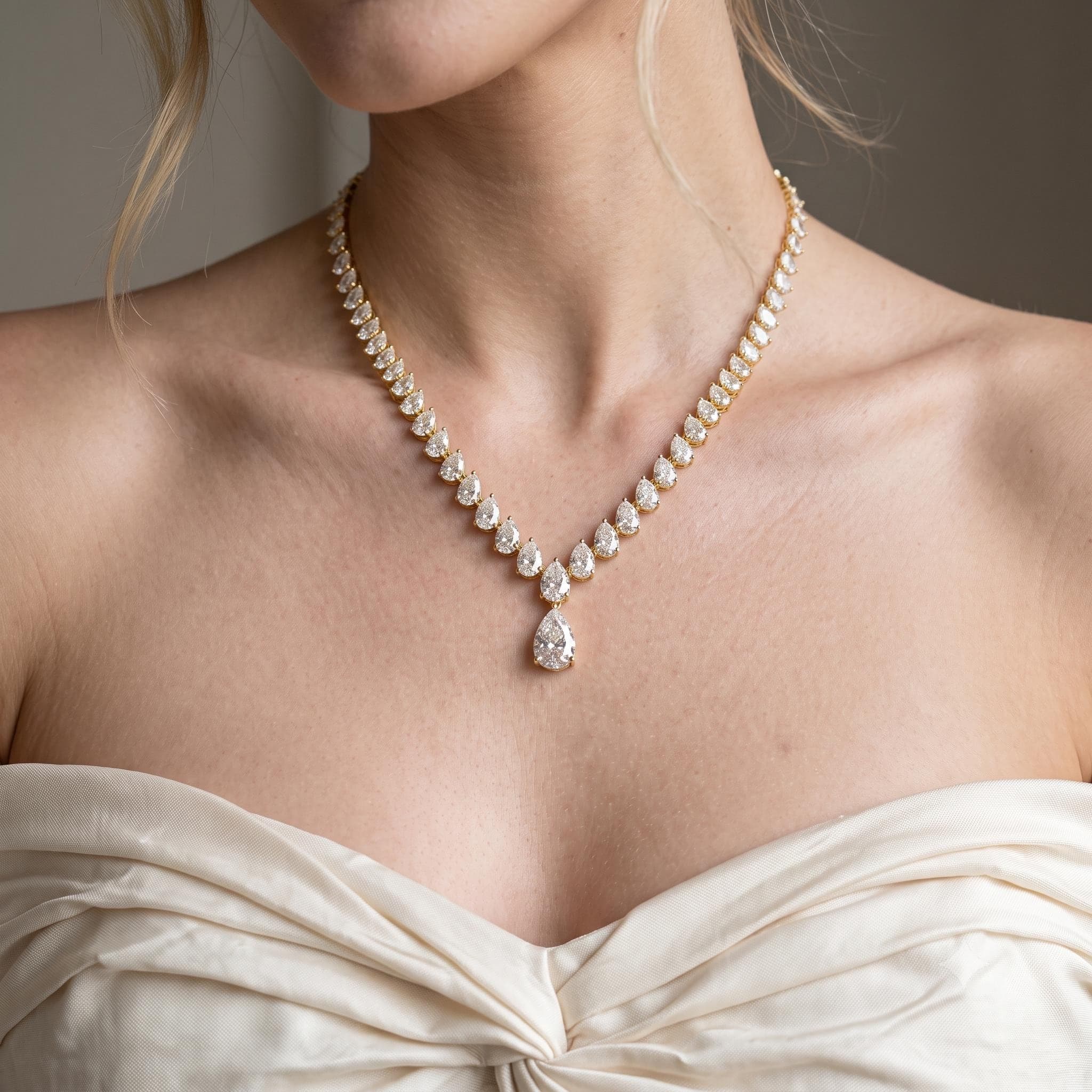 Luxury Waterdrop Pear Cut Moissanite Tennis Necklace, 14K Solid Gold Drop Pendant Tennis Chain, Teardrop Bridal Statement Necklace