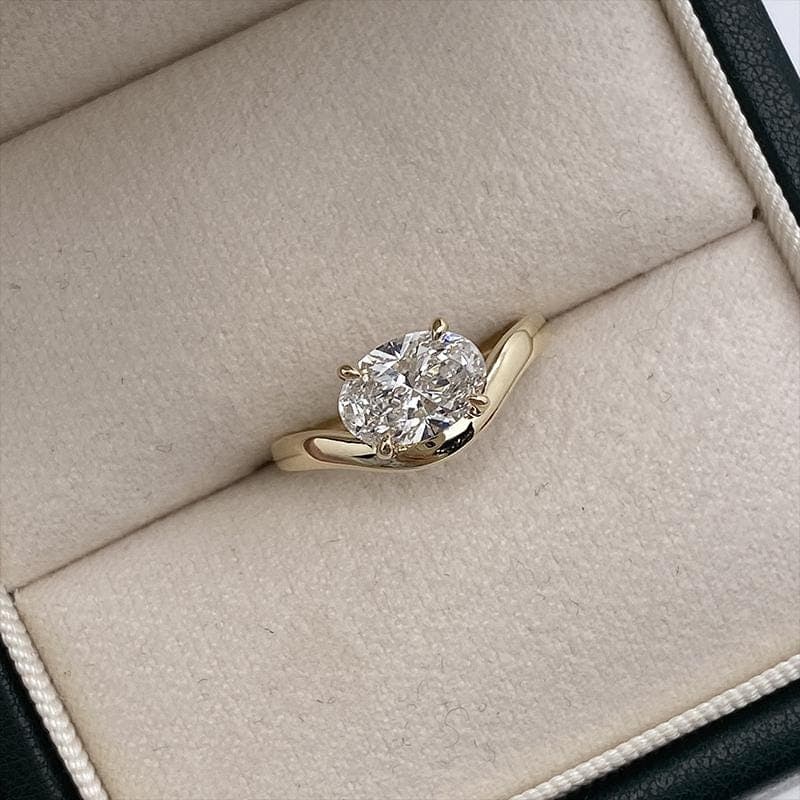 East West Oval Lab Diamond Engagement Ring, 14K Solid Yellow Gold Solitaire Ring, Curved Chevron Band Oval Band, Minimalist Bridal Gift