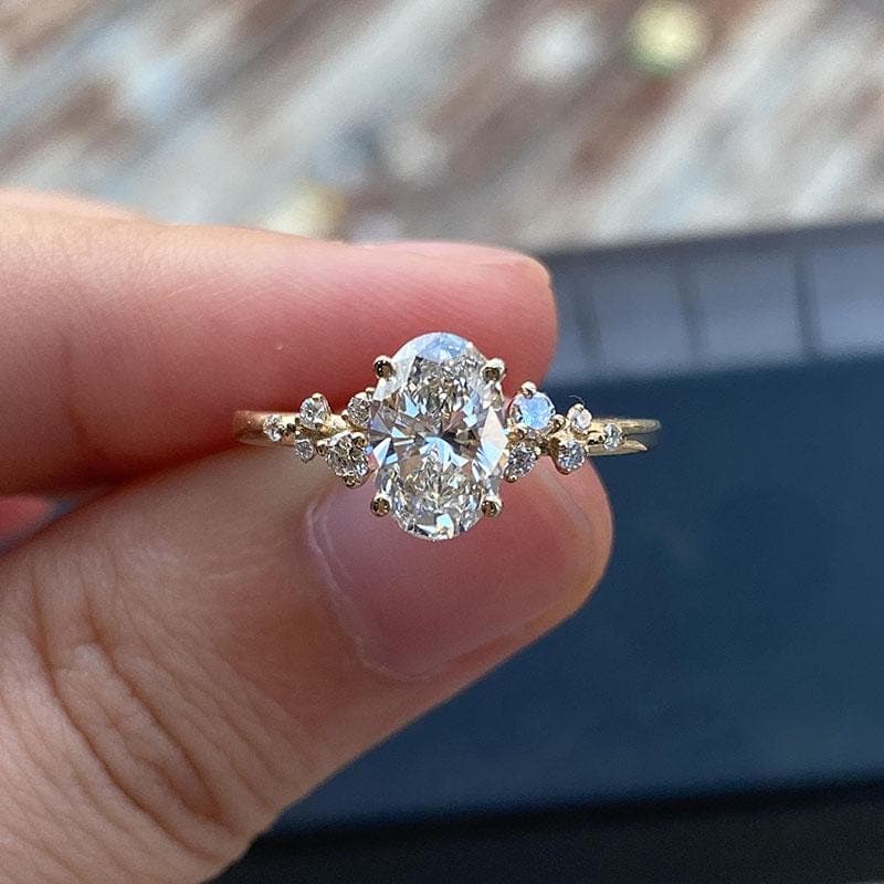 Oval Lab Grown Diamond Cluster Engagement Ring, 14K Solid Gold Oval Cut Ring, Asymmetrical Cluster Solitaire Ring, Bridal Jewelry Gift