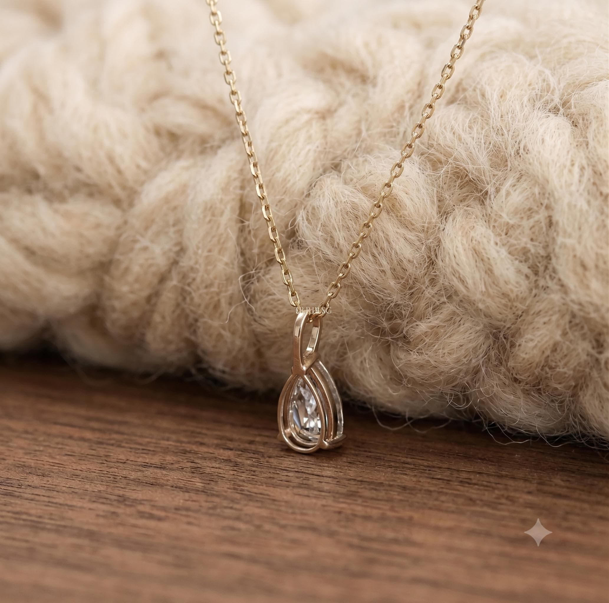 Pear Cut Lab Grown Diamond Solitaire Pendant Necklace, 14K Solid Yellow Gold Dainty Chain, Elegant 3 Prong Teardrop Choker 8
